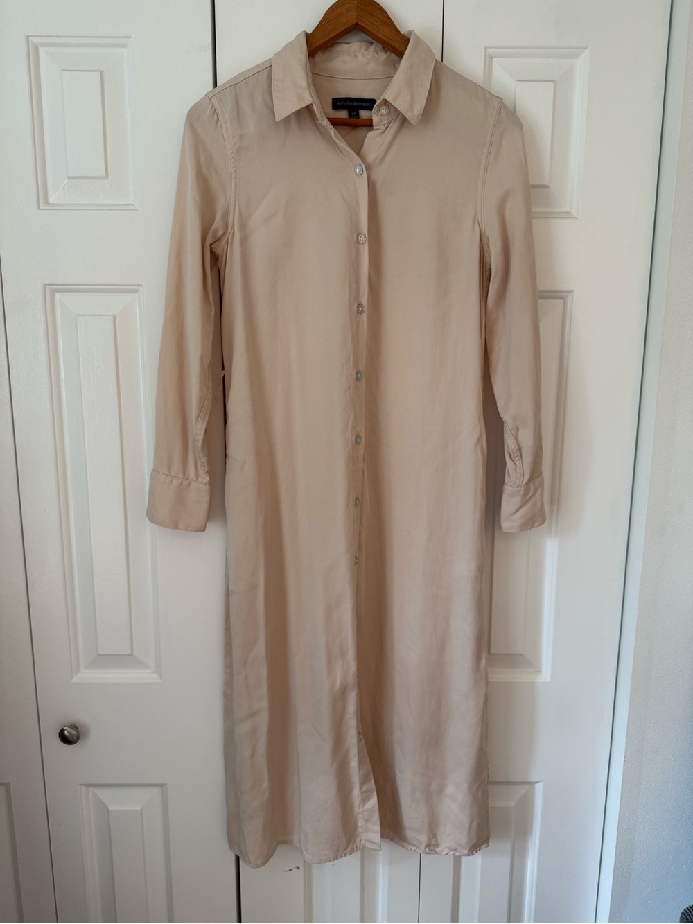 Banana Republic Long Beige Button-Down Midi Dress